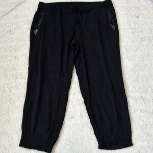 NWOT CHASER Black Elastic Waist Band and Cinched ankle Pants